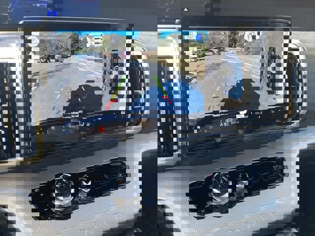 Certified 2025 Ford Expedition Active image 29