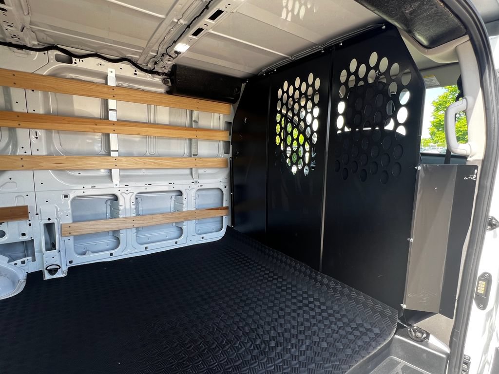 Used 2025 Ford Transit 250 Low Roof w/ Exterior Upgrade Package RWD image 34