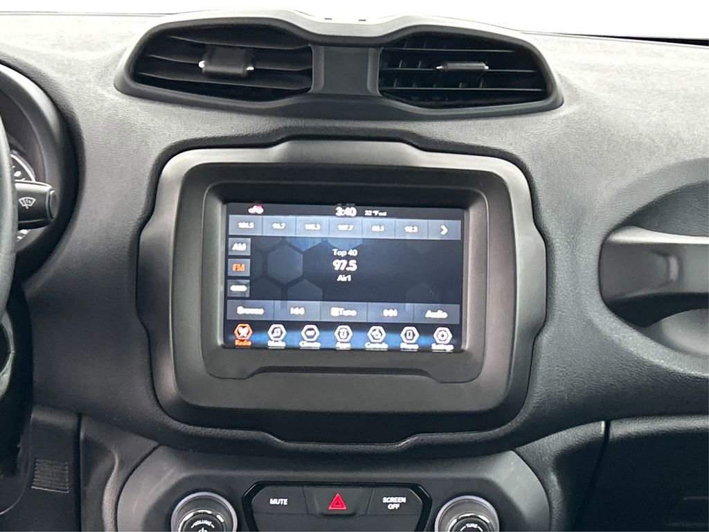 Used 2020 Jeep Renegade Altitude image 15