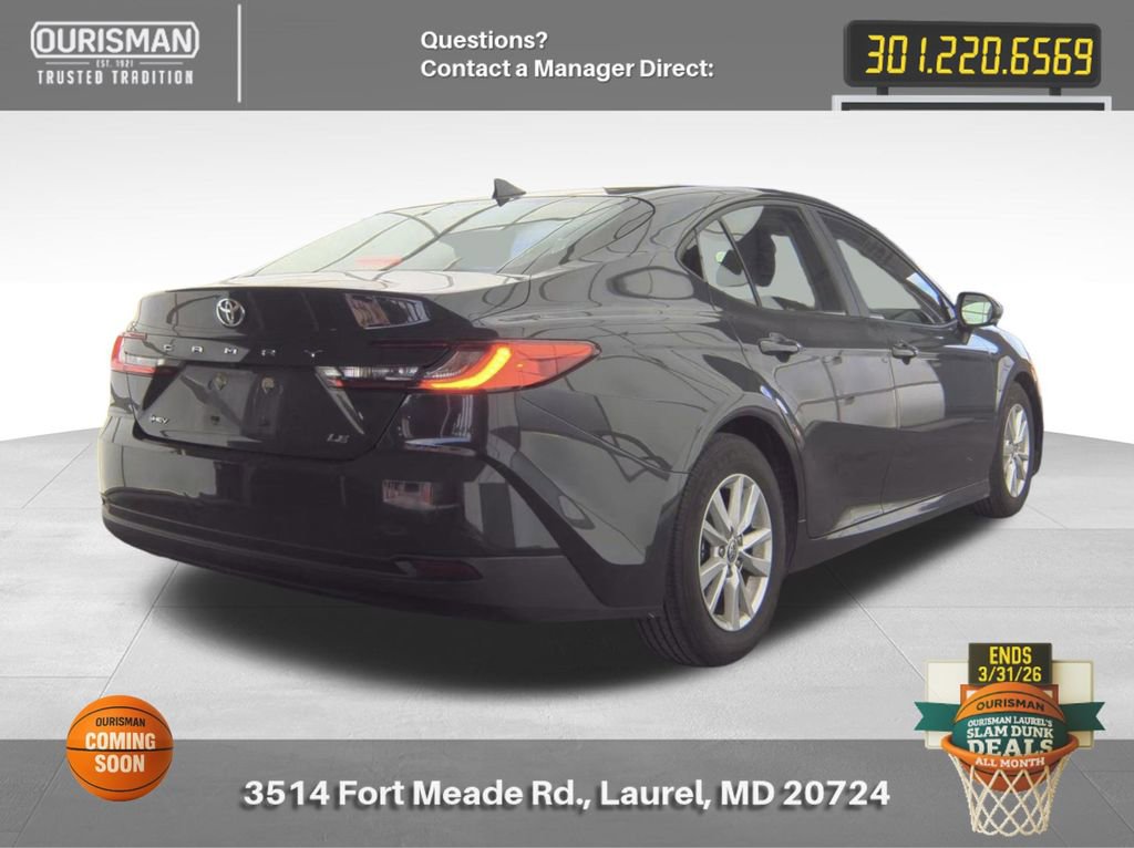 Used 2025 Toyota Camry LE video 2
