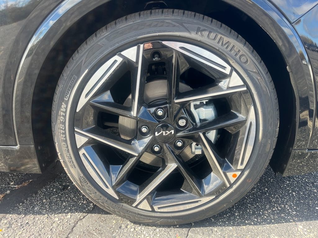 New 2025 Kia K4 GT-Line image 11