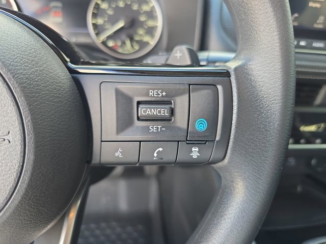 Used 2023 Nissan Rogue SV image 24