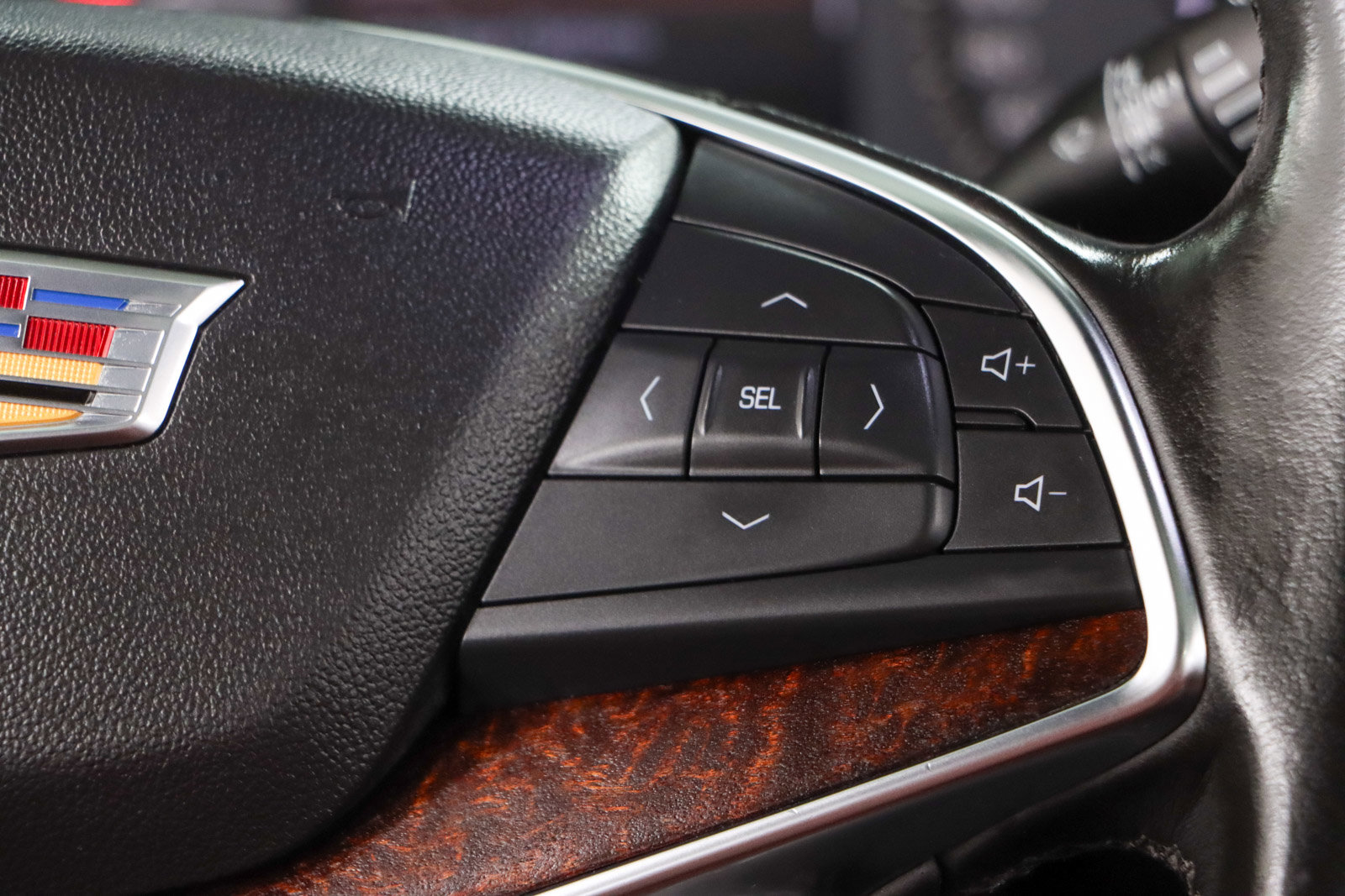 Used 2021 Cadillac XT5 Premium Luxury image 14