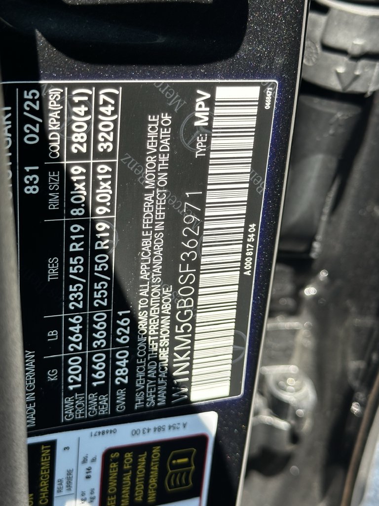Certified 2025 Mercedes-Benz GLC 350e 4MATIC w/ AMG Line image 34