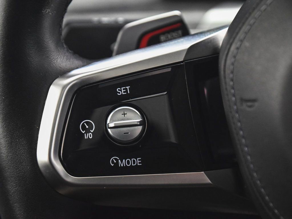 Used 2023 BMW i7 xDrive60 w/ Executive Package 2 image 29