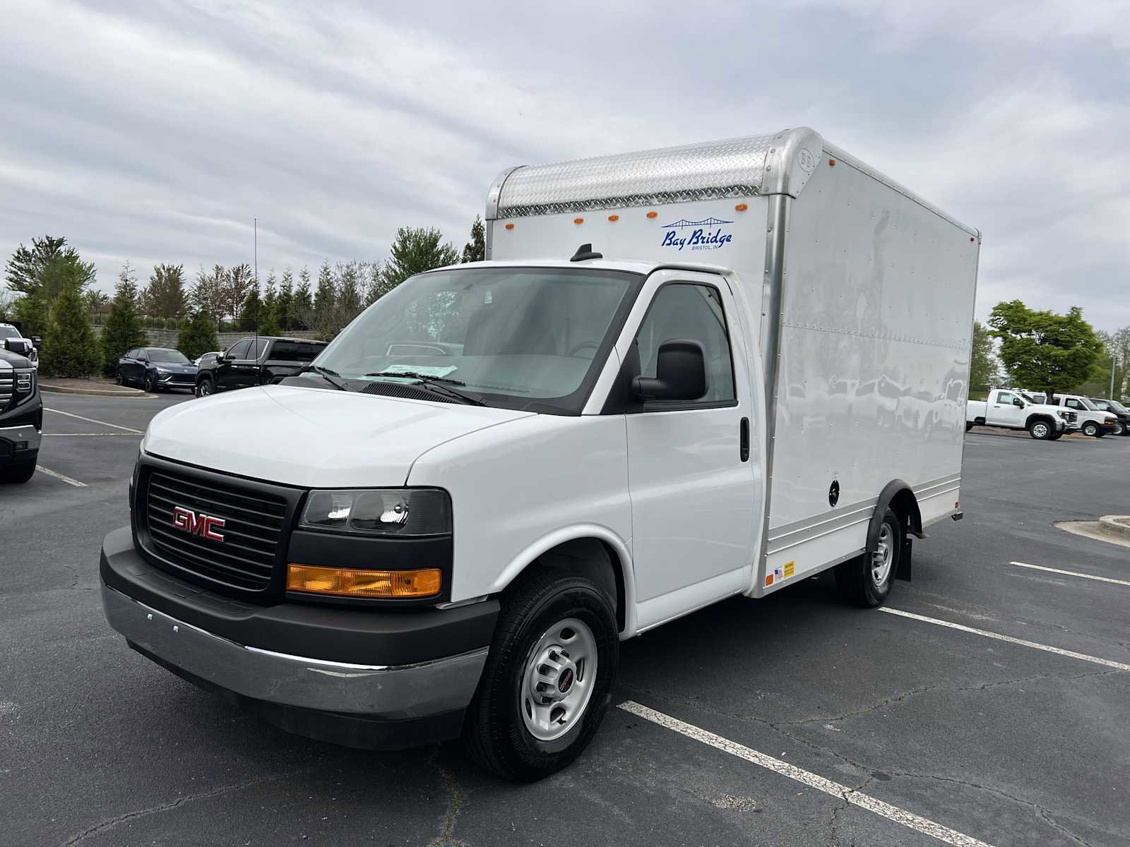 New 2025 GMC Savana 3500 w/ Power Convenience Package image 6
