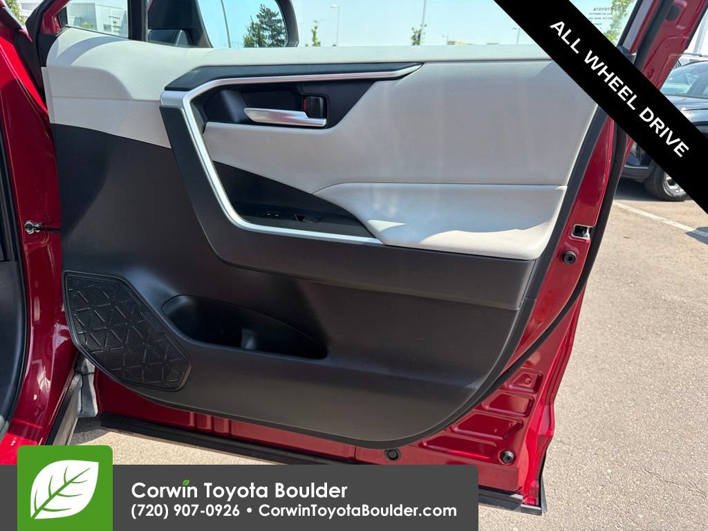 Used 2024 Toyota RAV4 XLE w/ Convenience Package AWD/4WD image 11