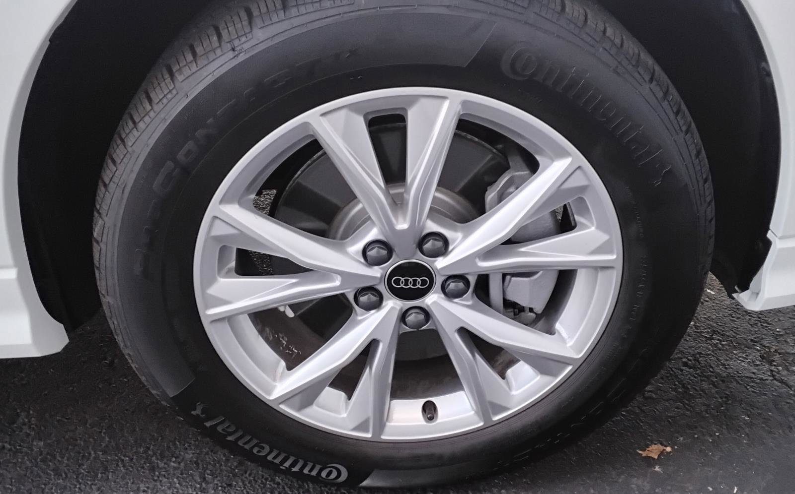 Certified 2025 Audi Q3 2.0T Premium w/ Convenience Package image 14