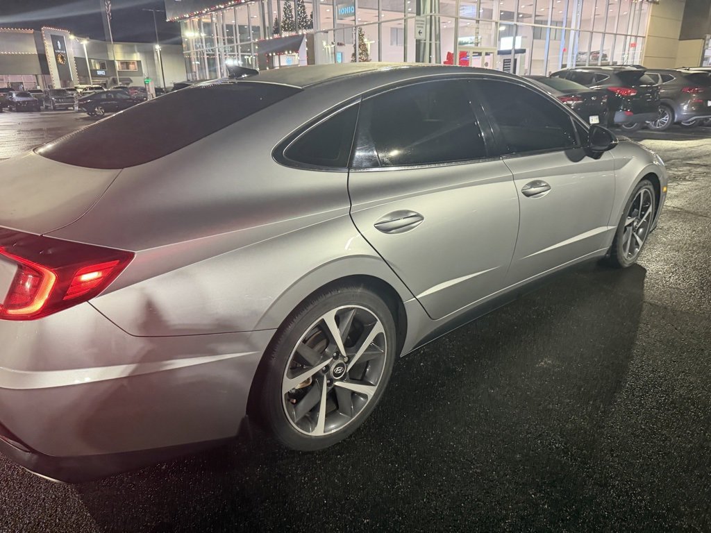 Used 2021 Hyundai Sonata SEL Plus w/ Cargo Package image 4