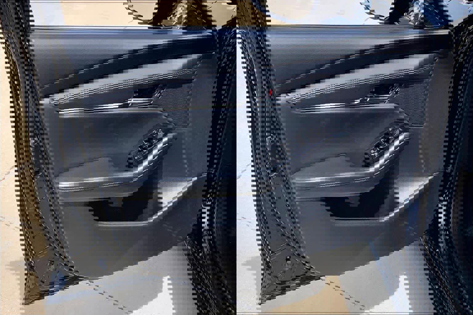 Used 2025 MAZDA MAZDA3 s image 22