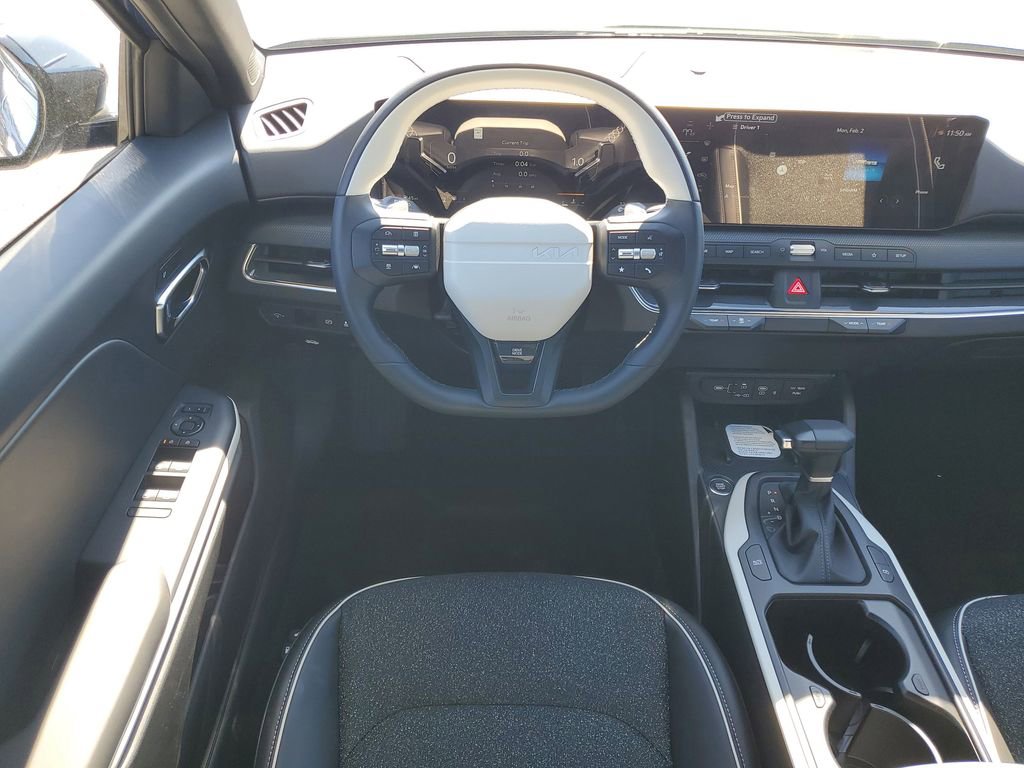 New 2025 Kia K4 GT-Line image 26