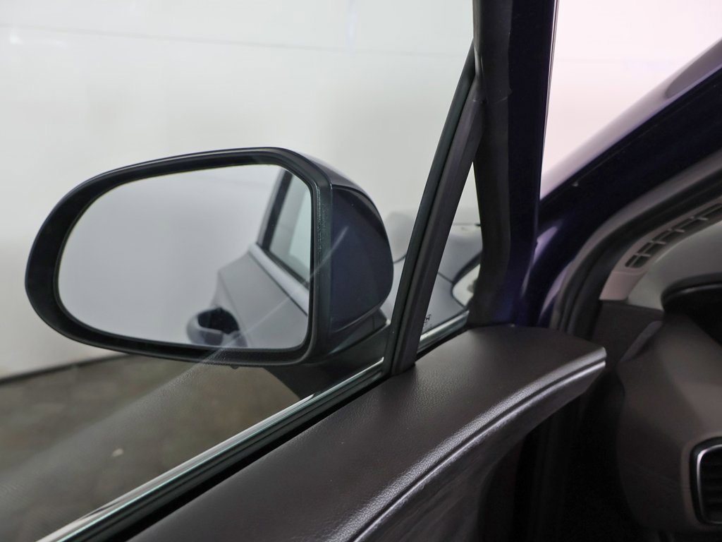 Used 2020 Hyundai Santa Fe SE image 33