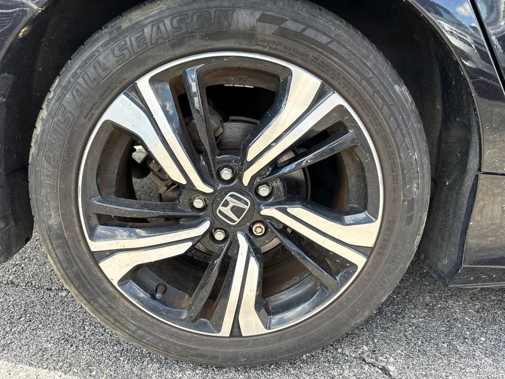 Used 2016 Honda Civic Touring image 7