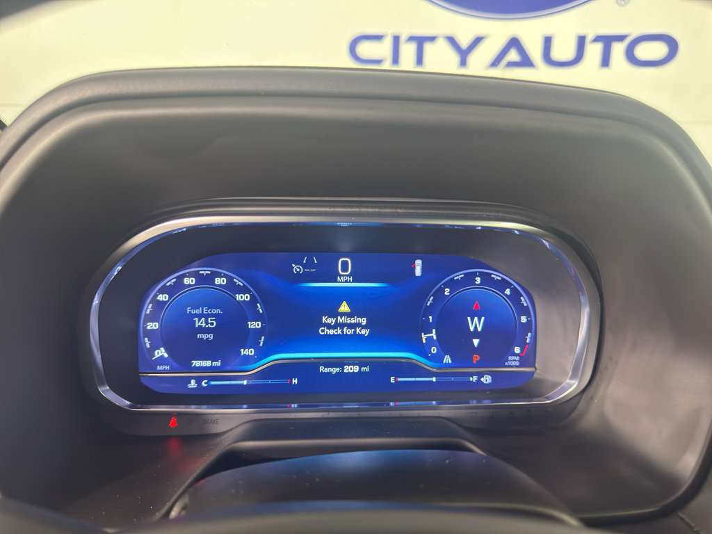 Used 2023 Chevrolet Suburban Premier RWD image 23