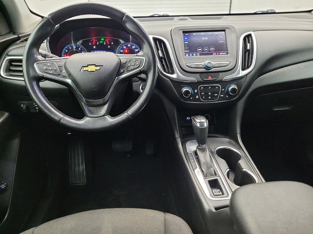Used 2020 Chevrolet Equinox LT w/ Driver Convenience Package image 22