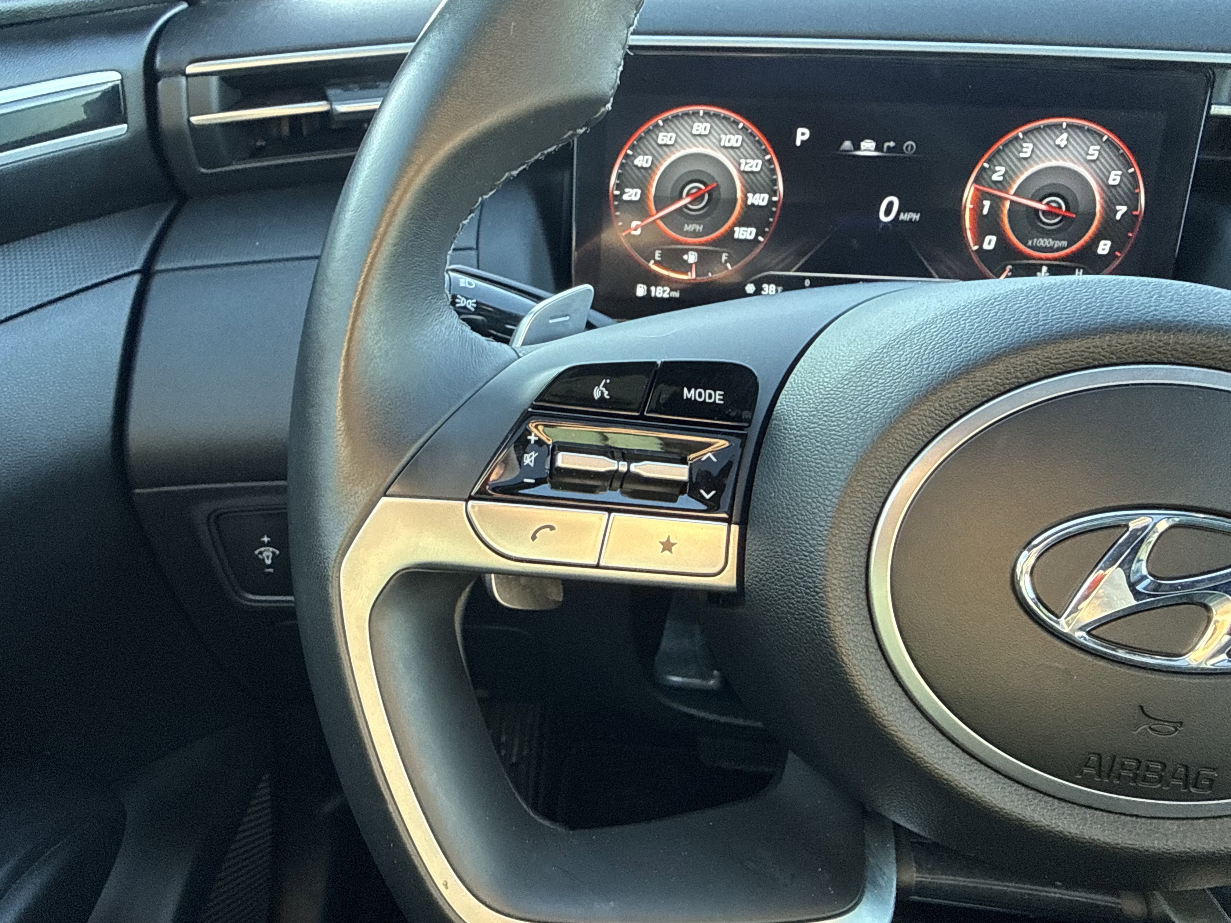 Used 2023 Hyundai Santa Cruz SEL Premium image 13