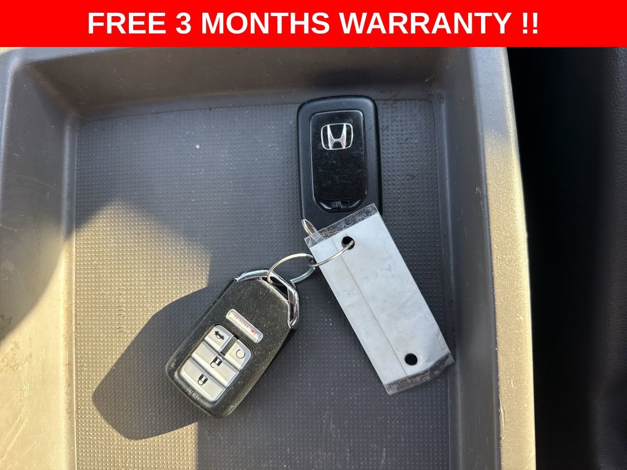 Used 2014 Honda Odyssey Touring Elite image 31