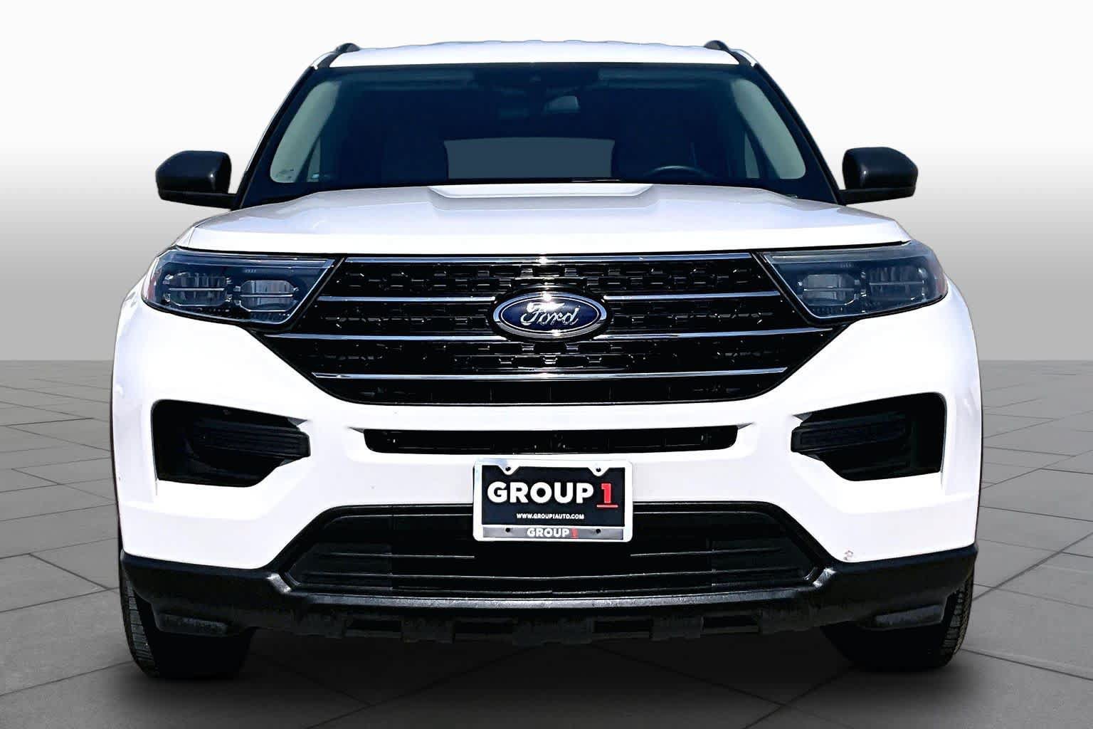 Used 2021 Ford Explorer XLT RWD image 4