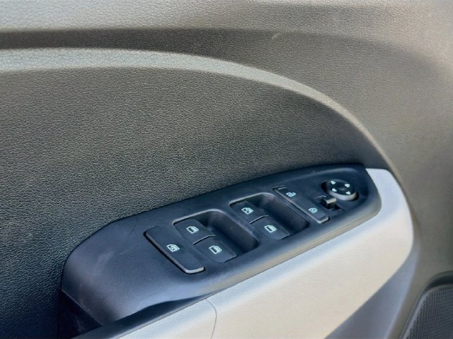 New 2026 Hyundai Venue SEL FWD image 17