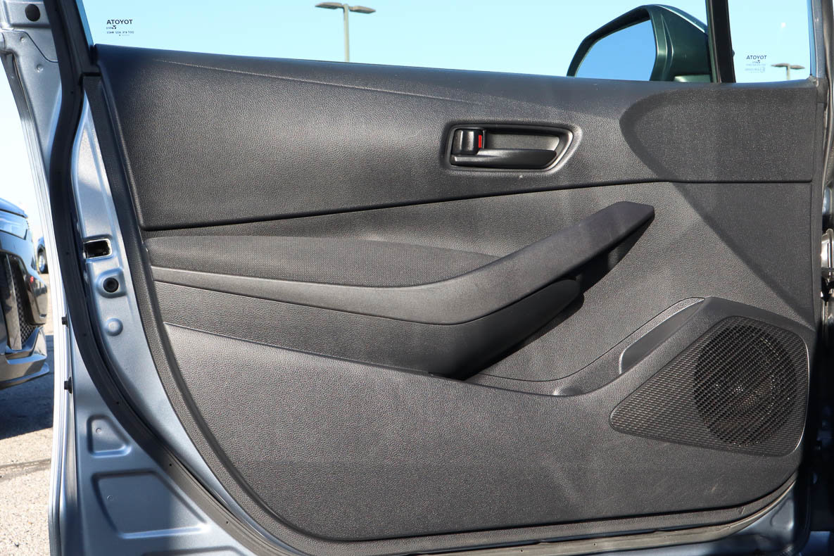 Used 2024 Toyota Corolla LE FWD image 13