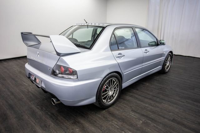 Used 2006 Mitsubishi Lancer Evolution MR image 10