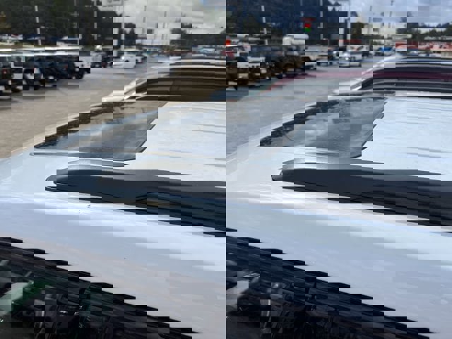 New 2025 Jeep Grand Cherokee L Altitude image 8