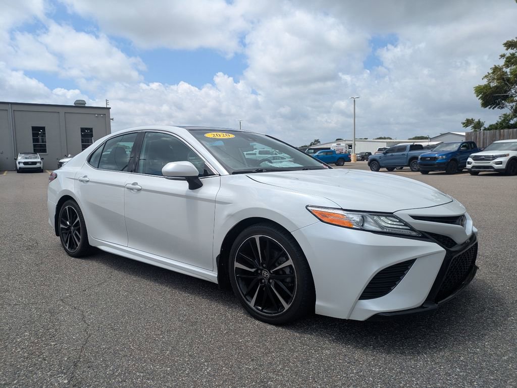 Used 2020 Toyota Camry XSE AWD/4WD image 4