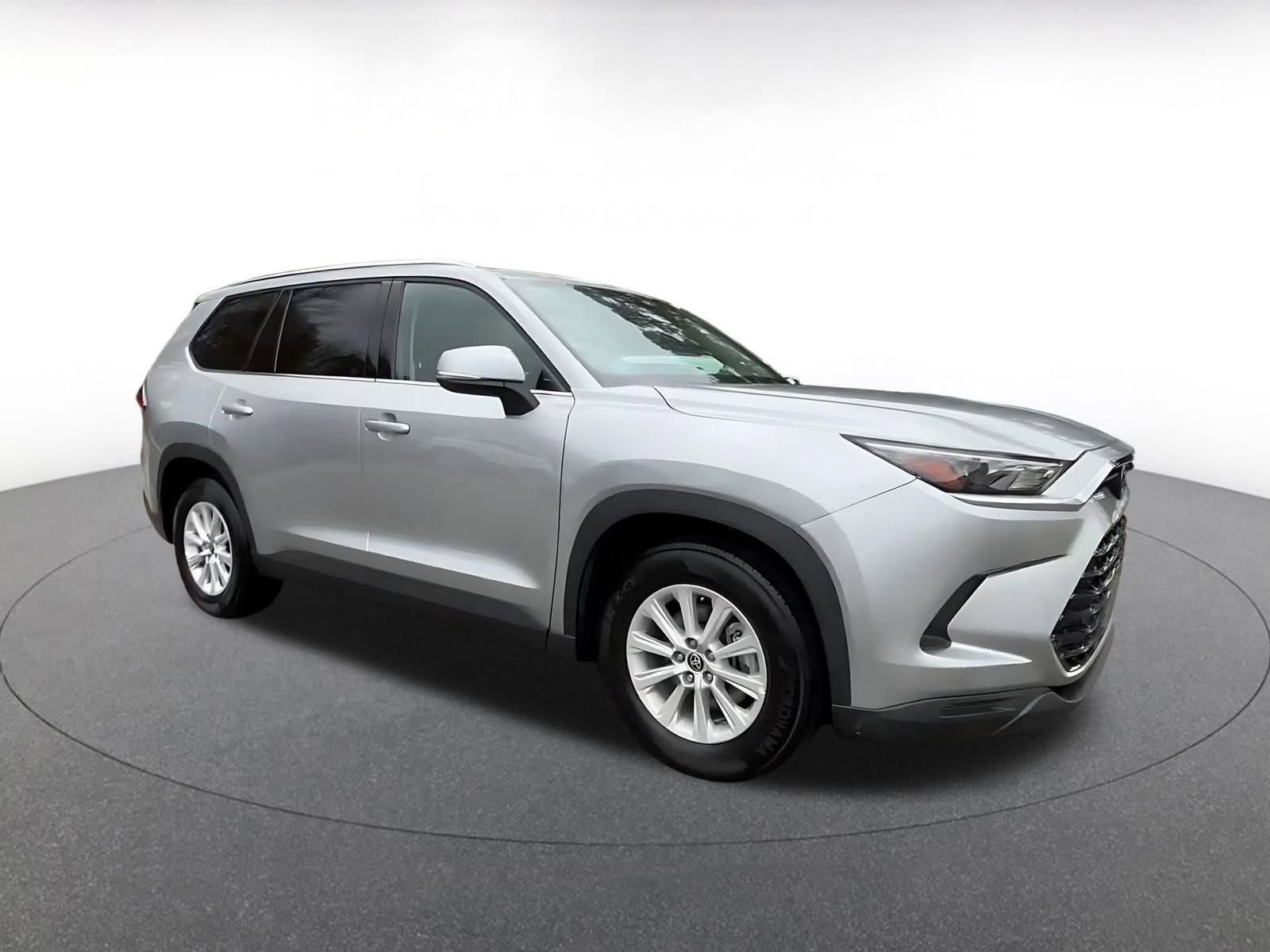 Used 2025 Toyota Grand Highlander FWD video 2