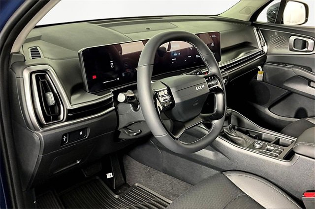 New 2026 Kia Sorento S image 8