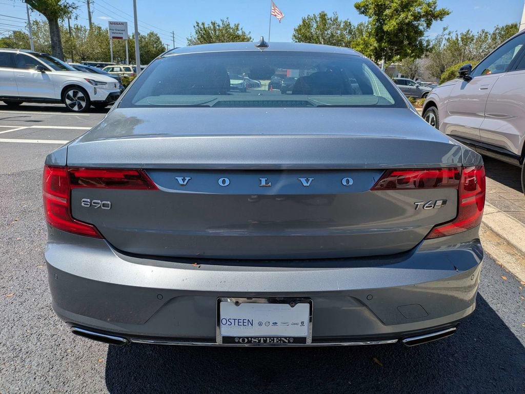 Used 2018 Volvo S90 T6 Inscription w/ Convenience Package image 5