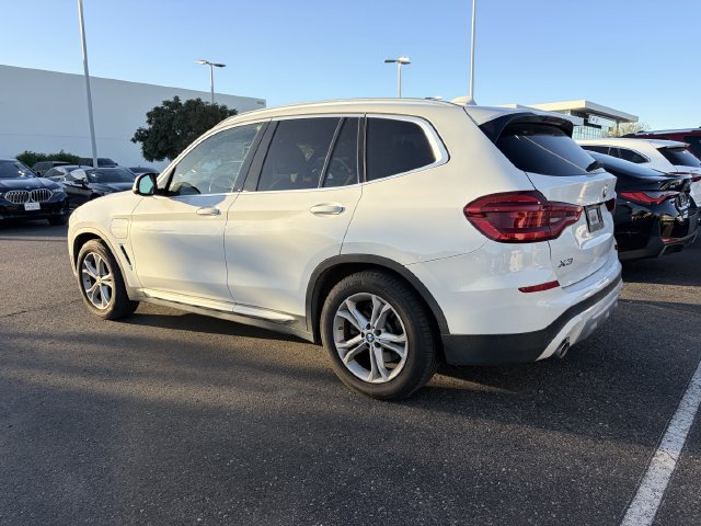 Used 2020 BMW X3 xDrive30e w/ Driving Assistance Package AWD/4WD image 5