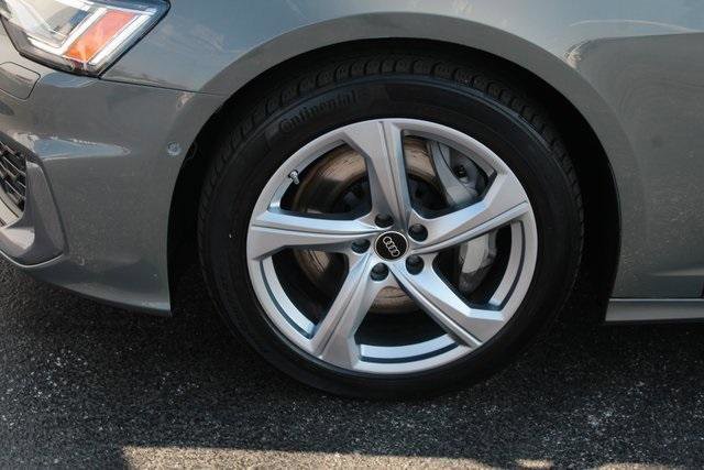 Used 2024 Audi A6 Premium Plus image 2