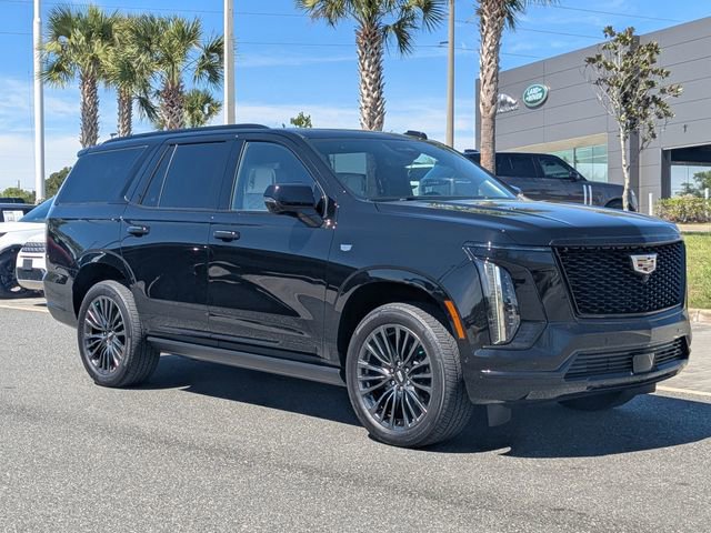 Used 2025 Cadillac Escalade Sport Platinum image 3