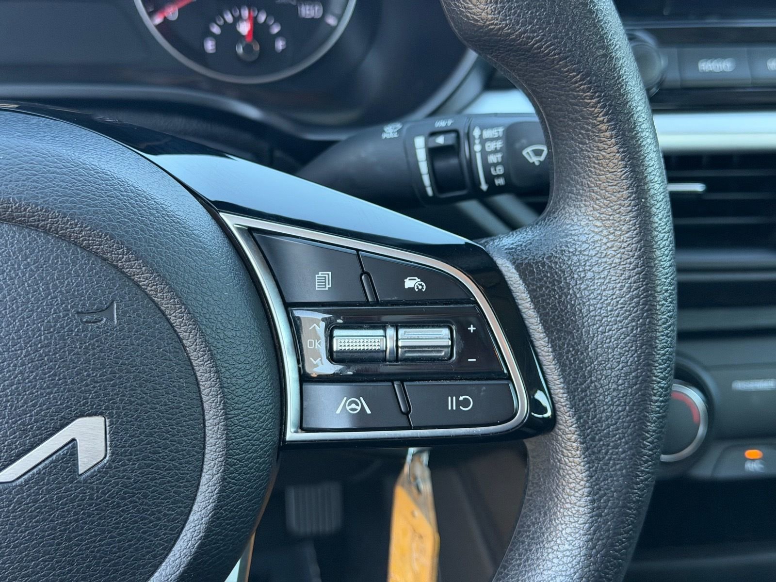 Used 2024 Kia Forte LXS image 24