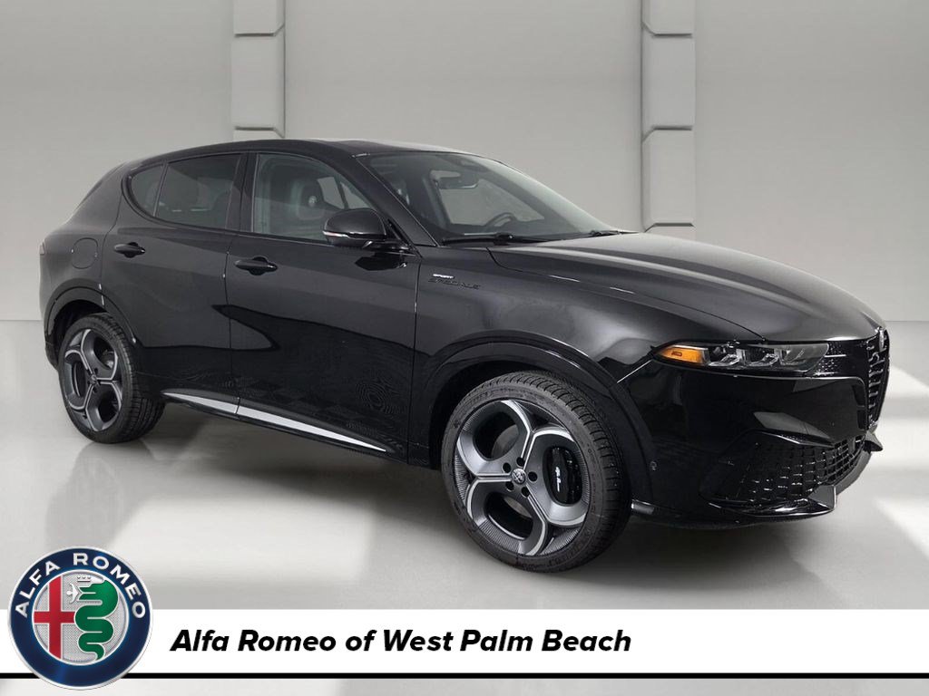 New 2026 Alfa Romeo Tonale w/ Active Assist Package AWD/4WD image 1