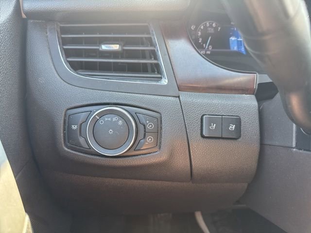 Used 2013 Ford Edge Limited image 23