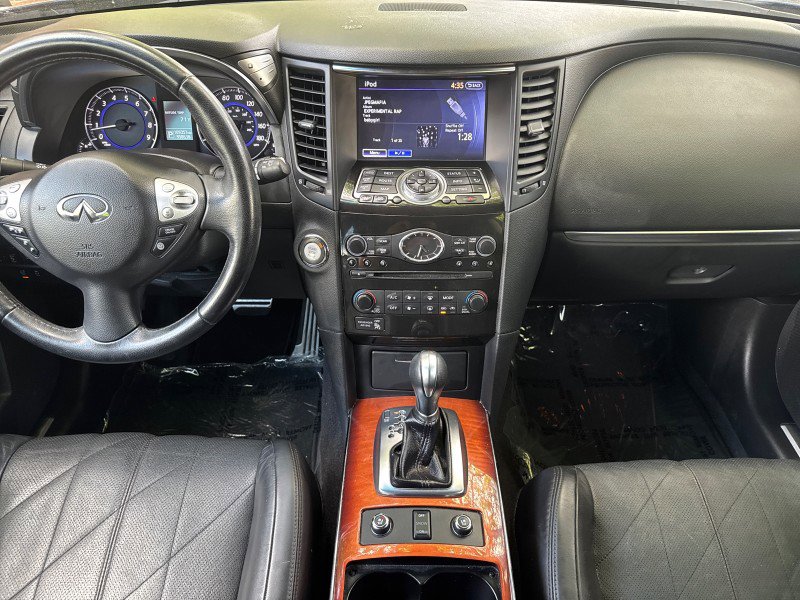 Used 2016 INFINITI QX70 AWD w/ Premium Package image 21