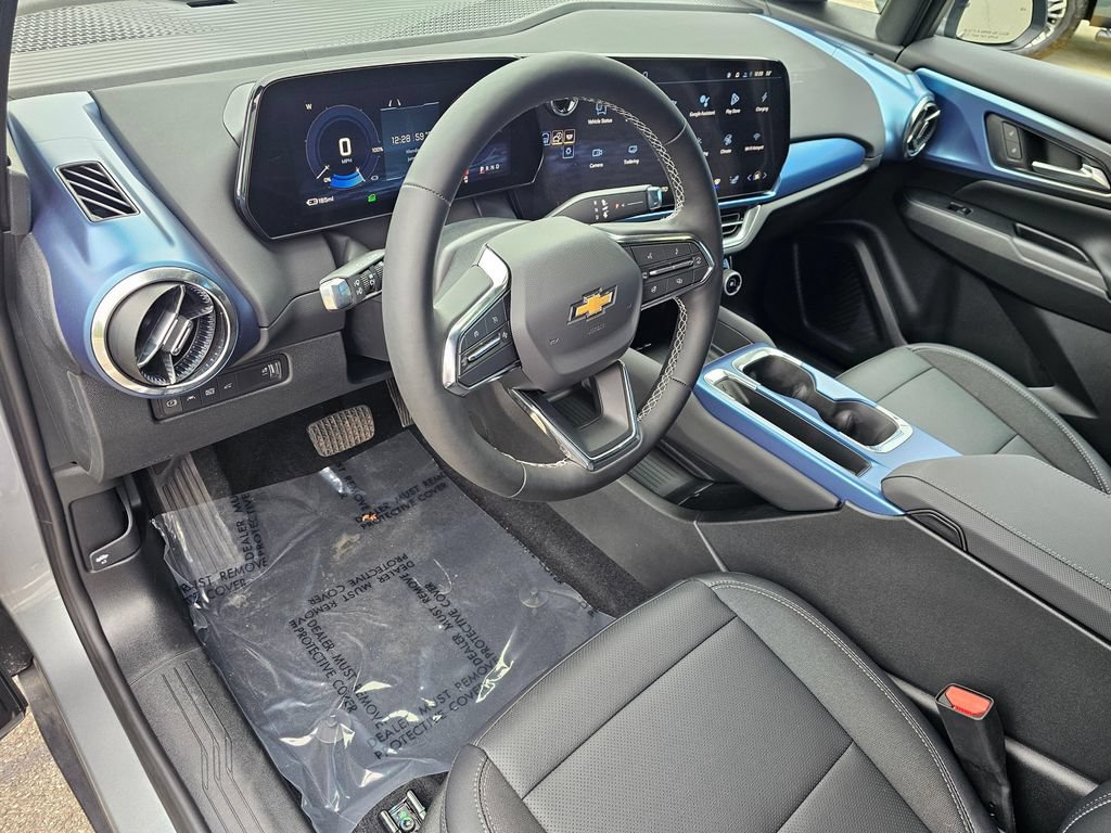 Used 2026 Chevrolet Equinox EV LT AWD/4WD image 19