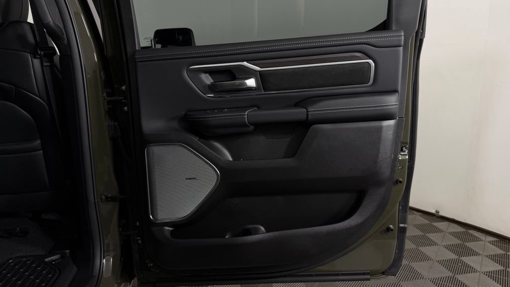 New 2027 RAM 1500 Laramie AWD/4WD image 25