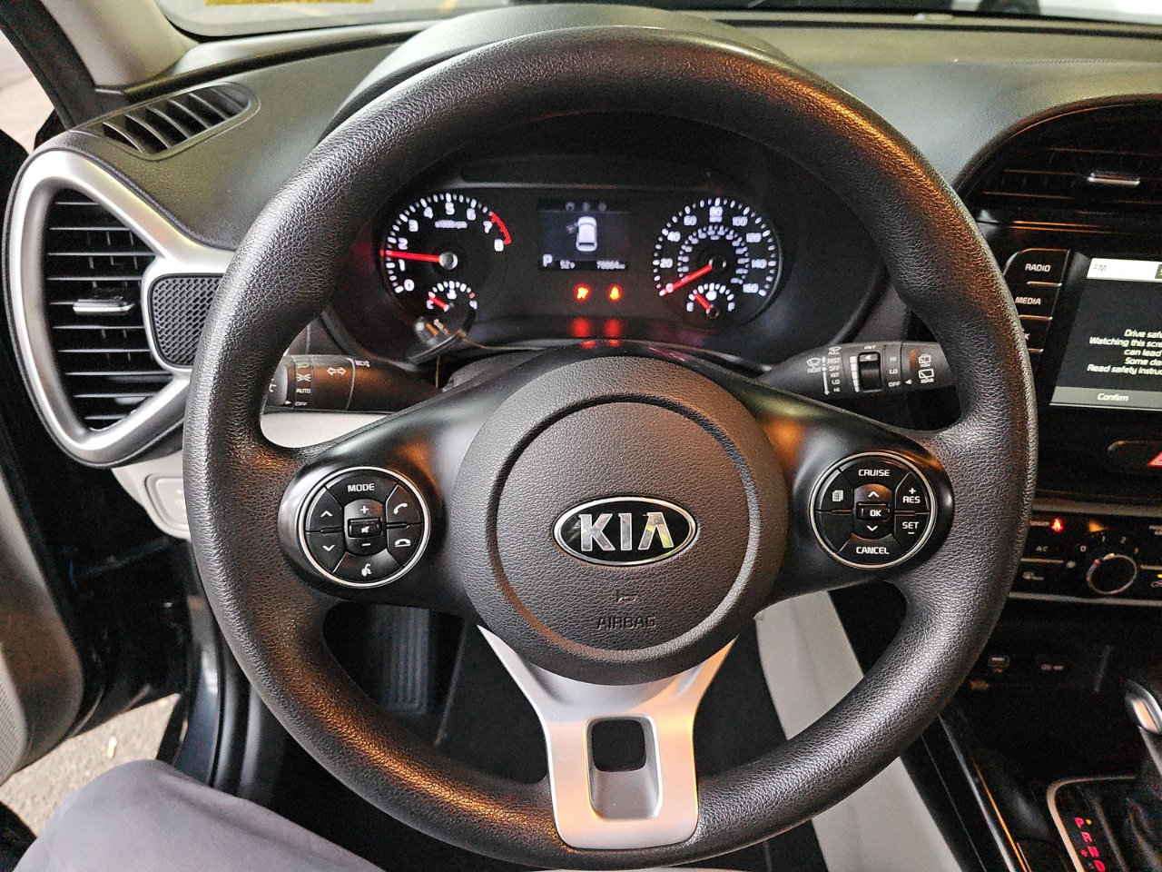 Used 2020 Kia Soul LX image 9