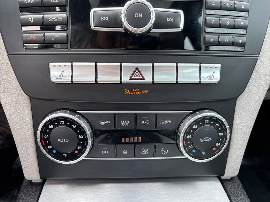 Used 2015 Mercedes-Benz C 250 Coupe image 27
