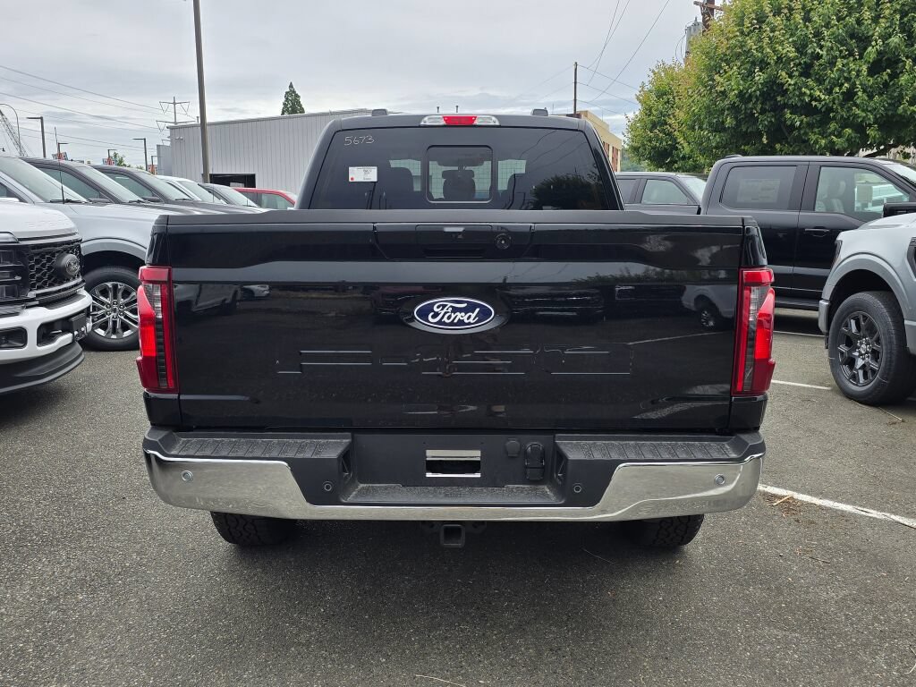 New 2026 Ford F150 XLT w/ Equipment Group 302A MID AWD/4WD image 4