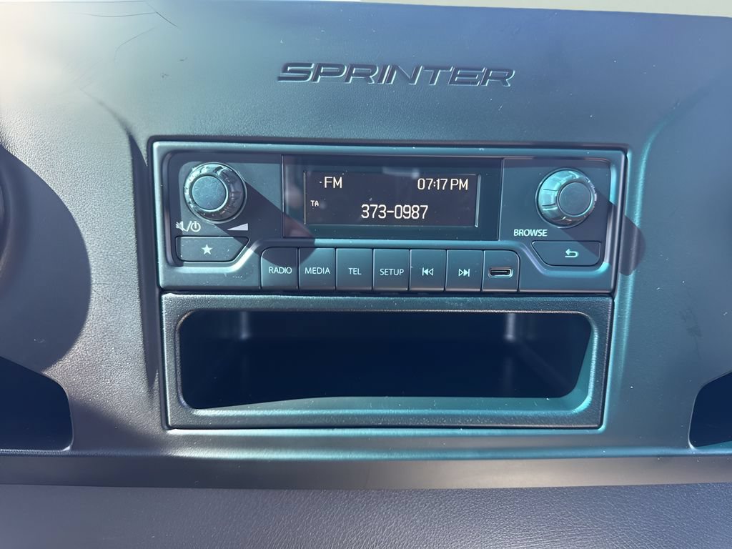 Used 2022 Mercedes-Benz Sprinter 2500 image 15