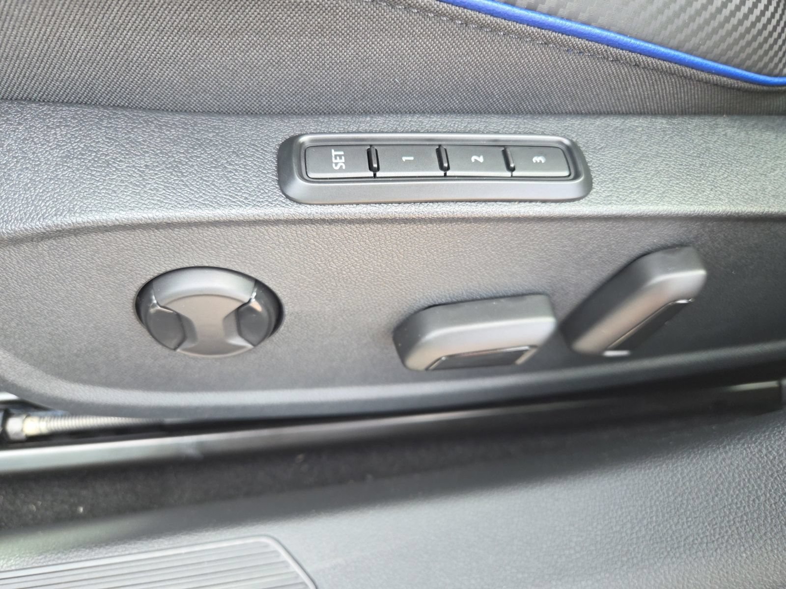 New 2026 Volkswagen Golf AWD/4WD image 18
