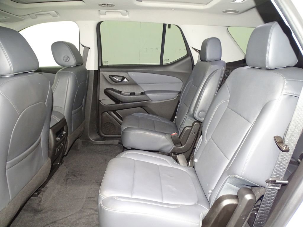 Used 2020 Chevrolet Traverse Premier image 18