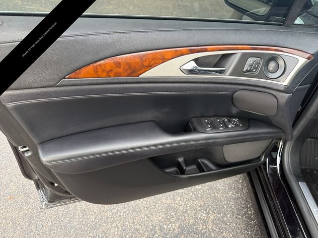 Certified 2020 Lincoln MKZ Reserve w/ Monochromatic Package FWD image 13