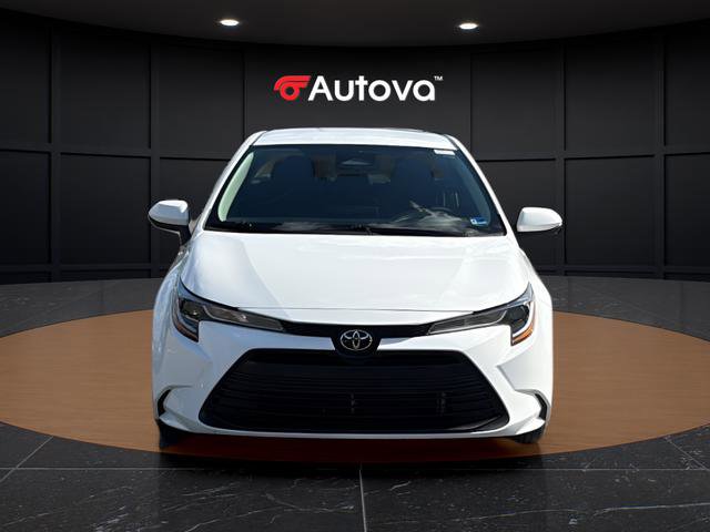 Used 2023 Toyota Corolla LE FWD image 8