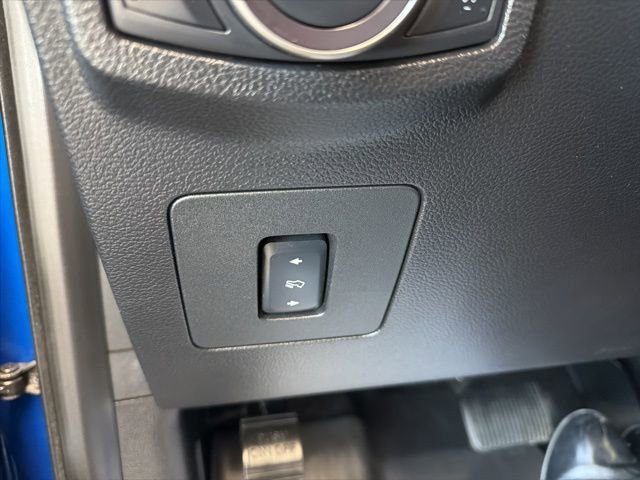 Used 2017 Ford F150 Raptor w/ Equipment Group 802A Luxury AWD/4WD image 40