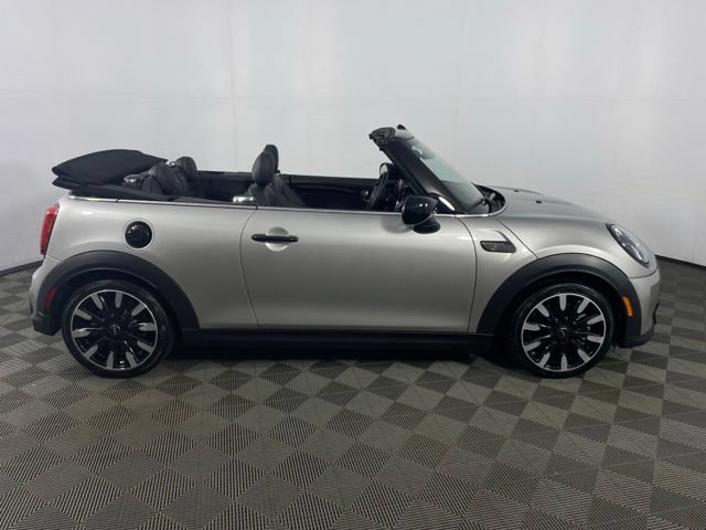 Used 2024 MINI Cooper S w/ Signature Upholstery Package FWD image 11