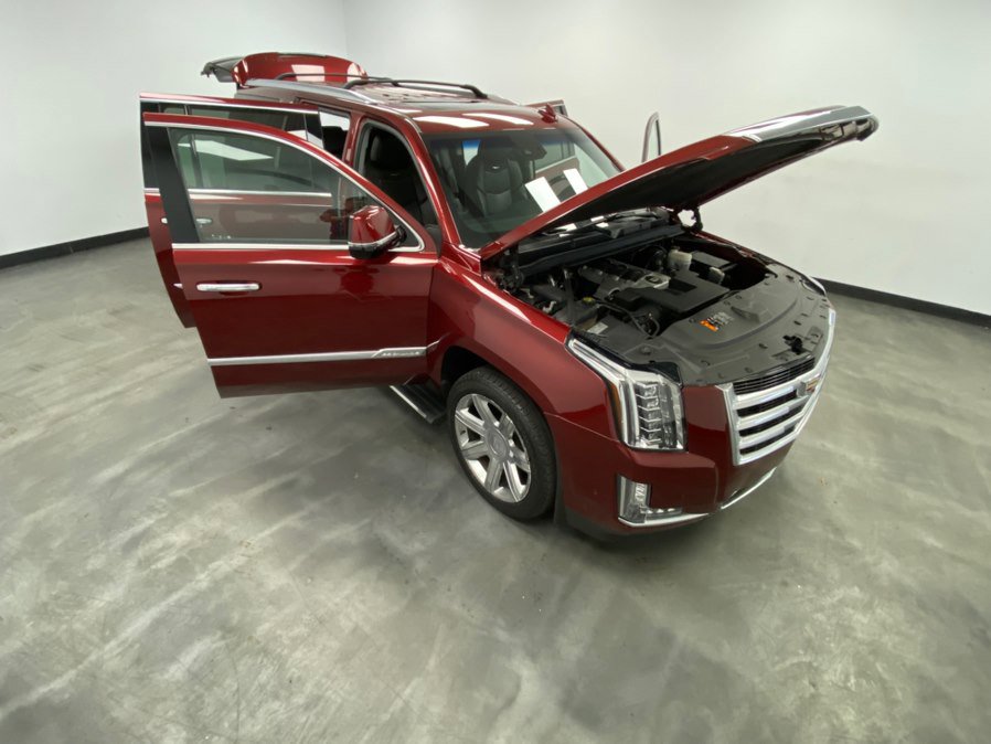 Used 2019 Cadillac Escalade ESV Premium Luxury image 54